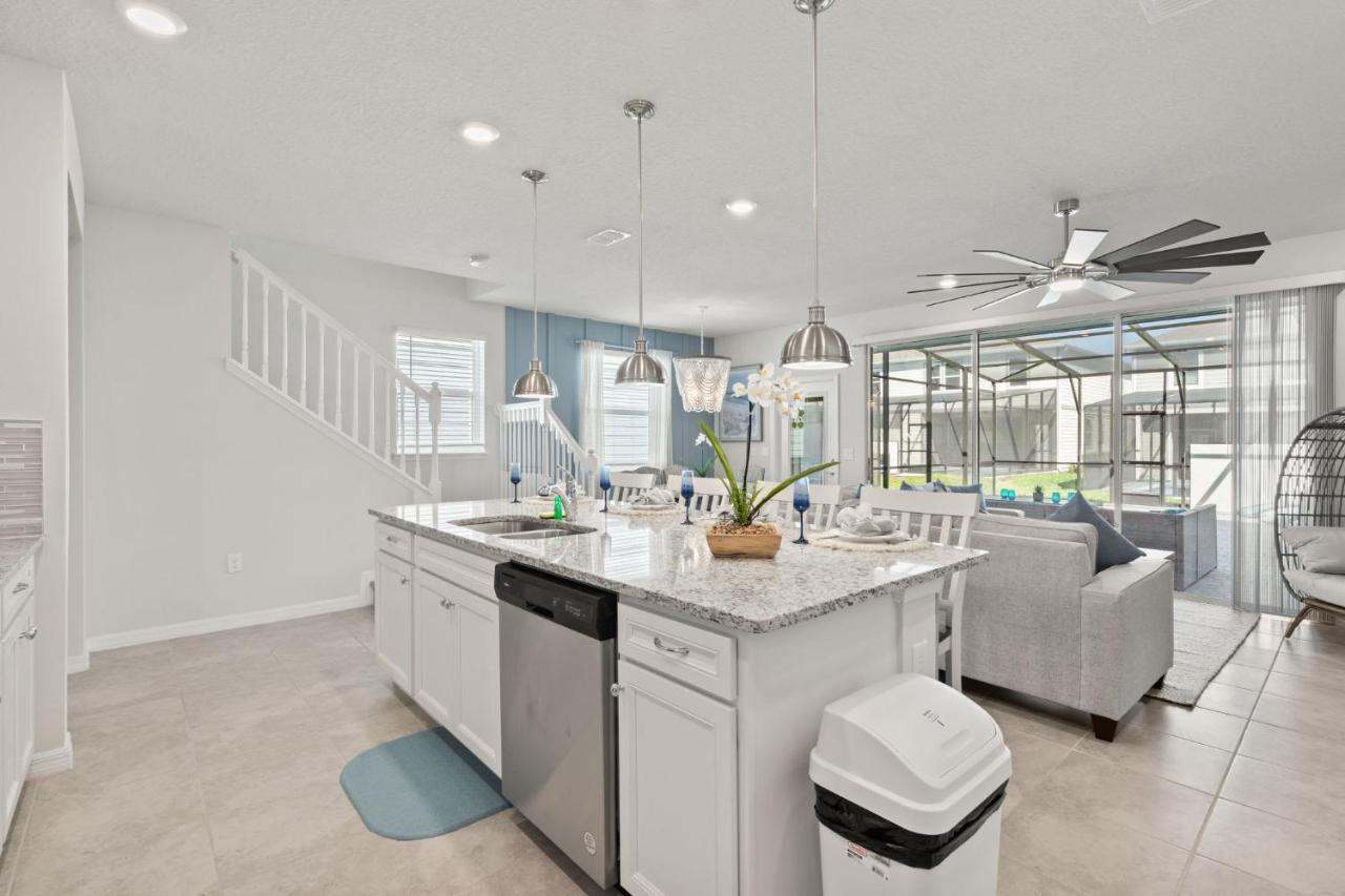 New To Market New Construction 5 Bed Retreat In World Famous Windsor Island Davenport Eksteriør bilde