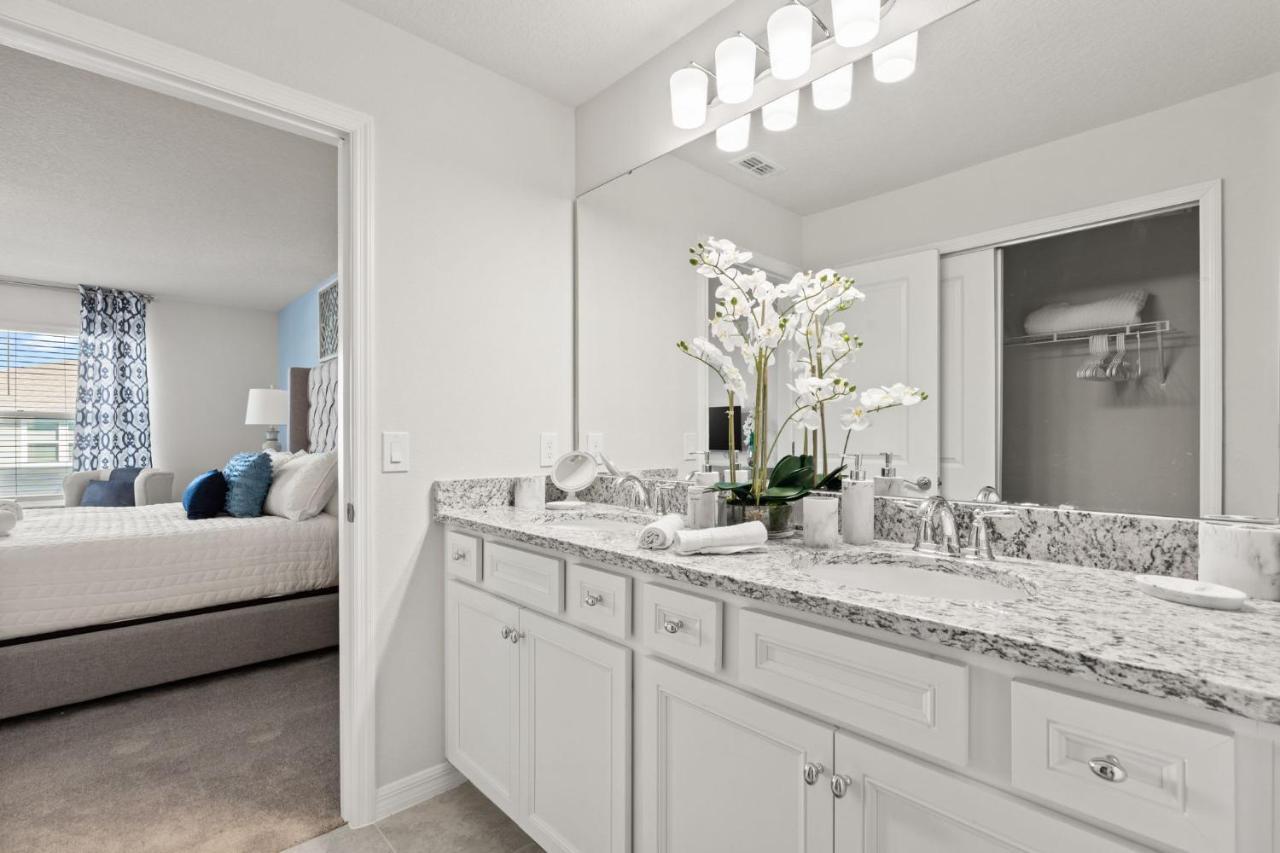 New To Market New Construction 5 Bed Retreat In World Famous Windsor Island Davenport Eksteriør bilde
